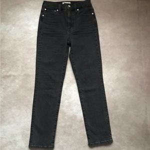 Madewell The Perfect Vintage Jean Gray or Washed Black Color 99% Cotton Size 24
